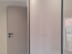 Ντουλάπα high gloss