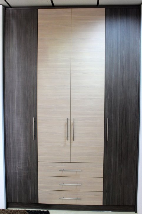 Armoire